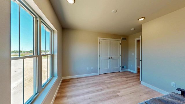 216 Settlers DRIVE, Jefferson, WI 53549