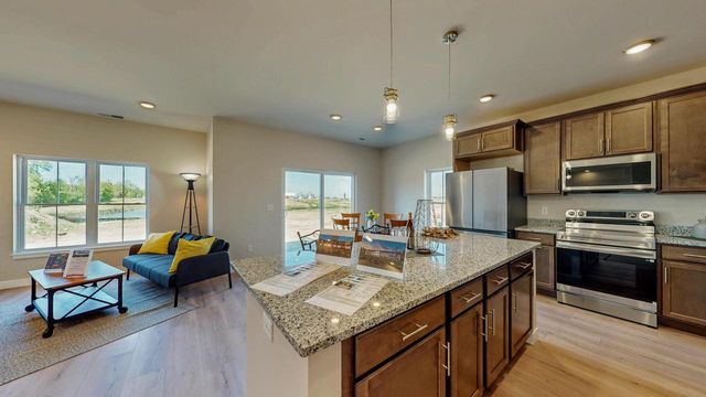 216 Settlers DRIVE, Jefferson, WI 53549
