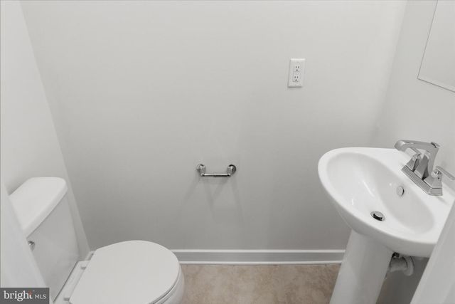 16199 COLUMBUS AVE, Rockville, MD 20855