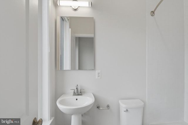 16199 COLUMBUS AVE, Rockville, MD 20855