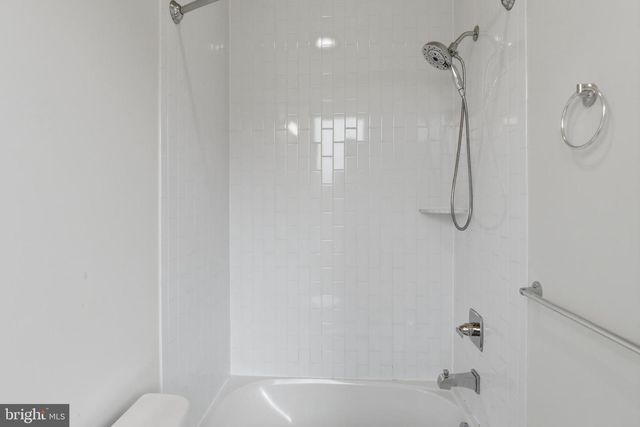 16199 COLUMBUS AVE, Rockville, MD 20855