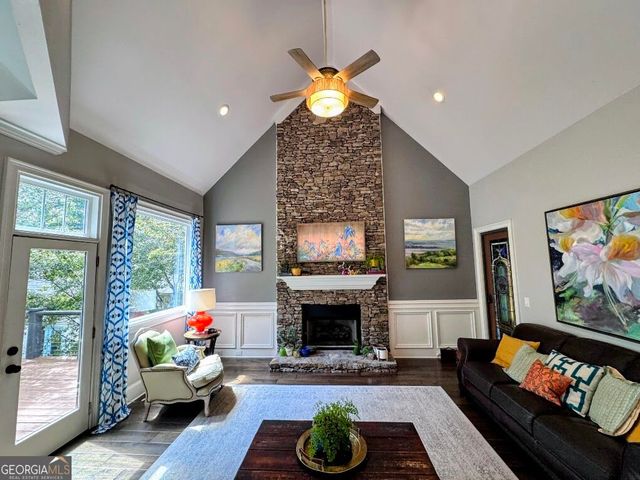 308 Laurel Lakes Drive, Carrollton, GA 30116