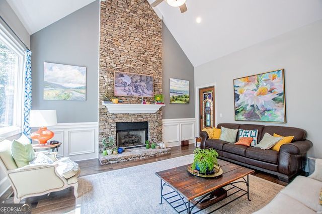 308 Laurel Lakes Drive, Carrollton, GA 30116