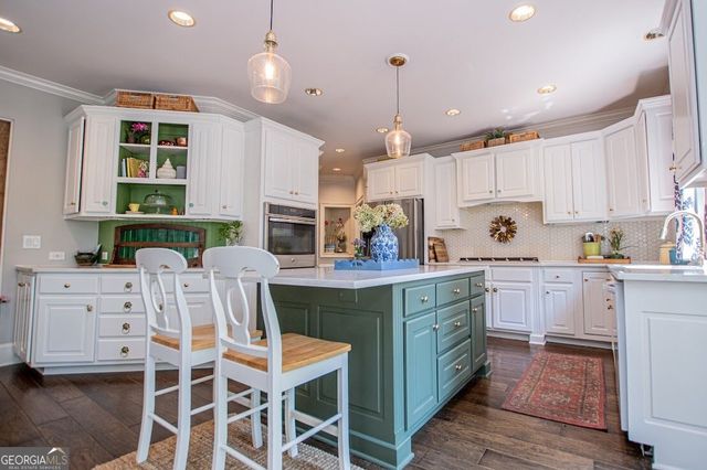 308 Laurel Lakes Drive, Carrollton, GA 30116