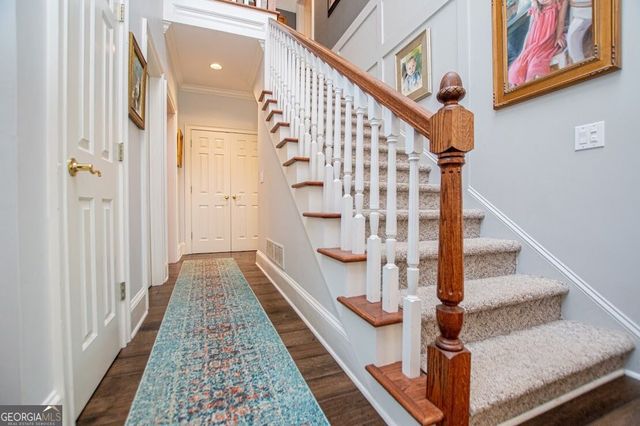308 Laurel Lakes Drive, Carrollton, GA 30116