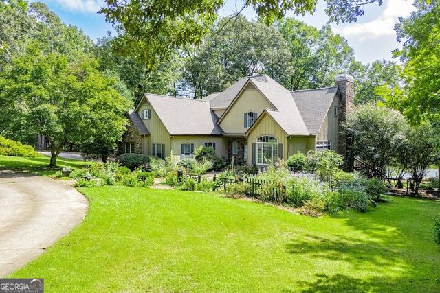 308 Laurel Lakes Drive, Carrollton, GA 30116