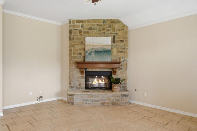 2107 Upland Shadows Drive, Sugar Land, TX 77479