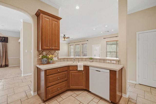 2107 Upland Shadows Drive, Sugar Land, TX 77479