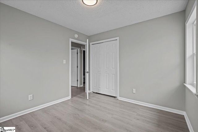 326 Millbank Road, Wellford, SC 29385