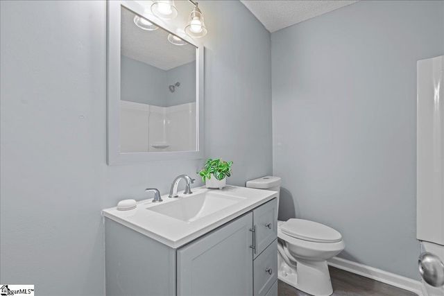 326 Millbank Road, Wellford, SC 29385