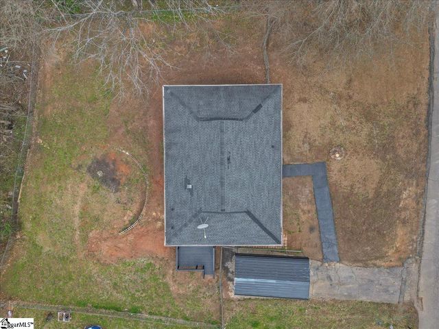 326 Millbank Road, Wellford, SC 29385