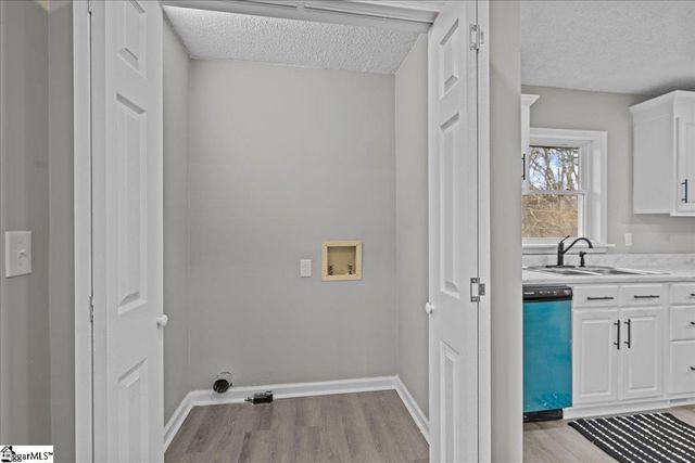 326 Millbank Road, Wellford, SC 29385