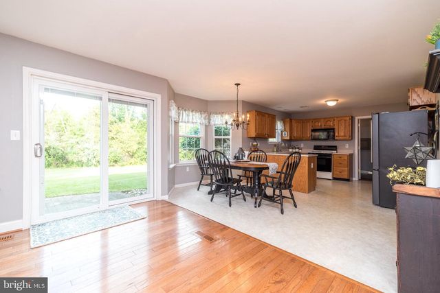347 BEECHWOOD DR, Sellersville, PA 18960