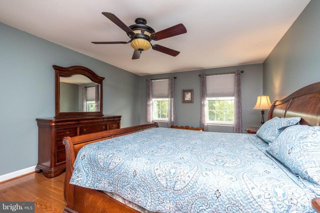 347 BEECHWOOD DR, Sellersville, PA 18960