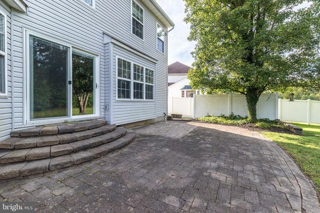 347 BEECHWOOD DR, Sellersville, PA 18960