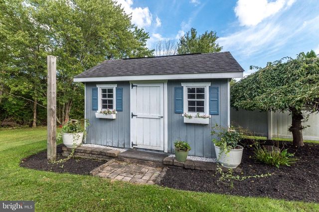 347 BEECHWOOD DR, Sellersville, PA 18960