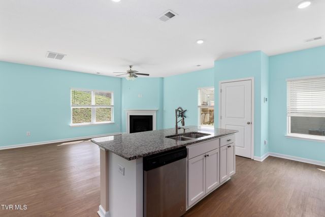859 Barley Loop, Jonesborough, TN 37659