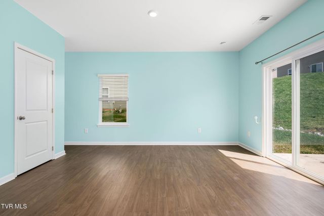 859 Barley Loop, Jonesborough, TN 37659