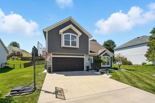 608 Johnston Parkway, Raymore, MO 64083