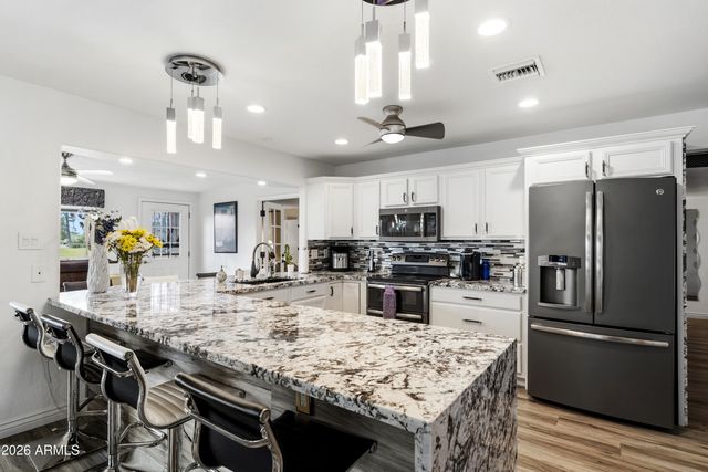 1140 LEISURE WORLD --, Mesa, AZ 85206