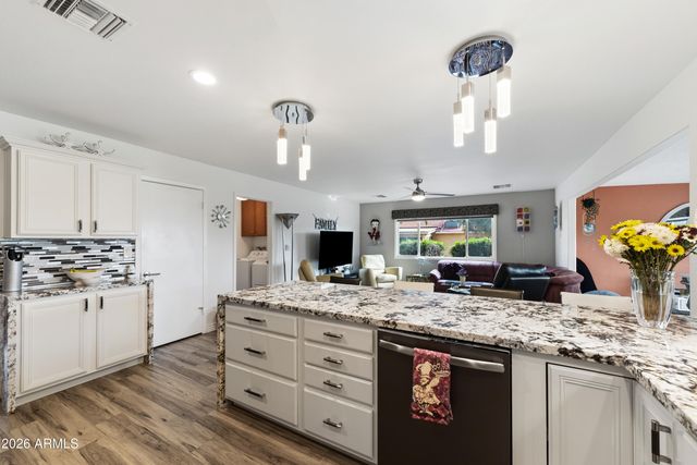 1140 LEISURE WORLD --, Mesa, AZ 85206