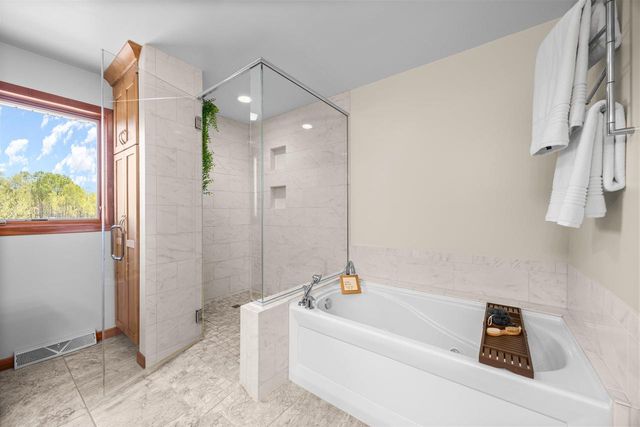 169003 SHOREWOOD DRIVE, Rosholt, WI 54473