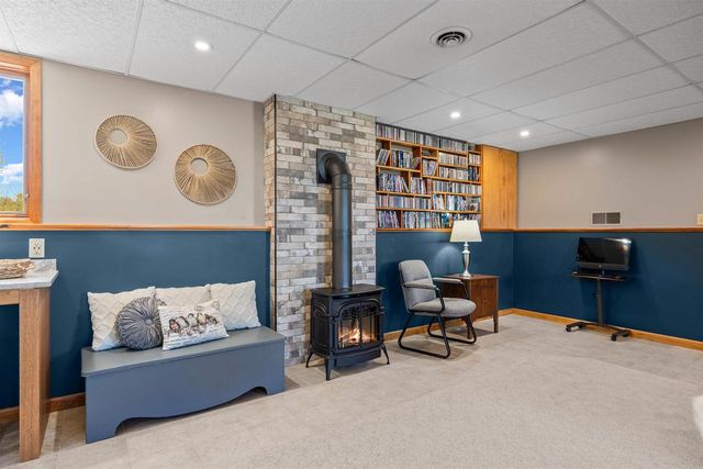 169003 SHOREWOOD DRIVE, Rosholt, WI 54473