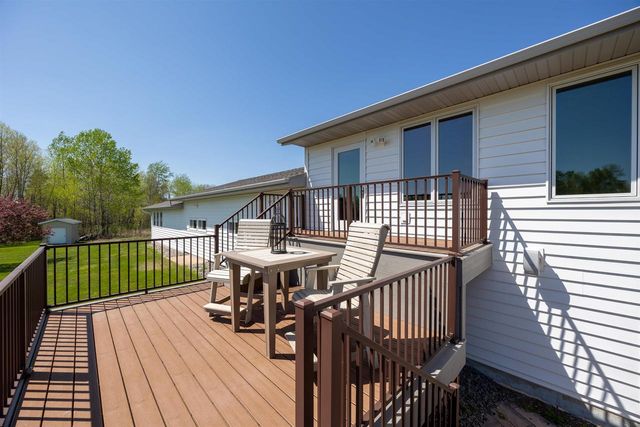 169003 SHOREWOOD DRIVE, Rosholt, WI 54473