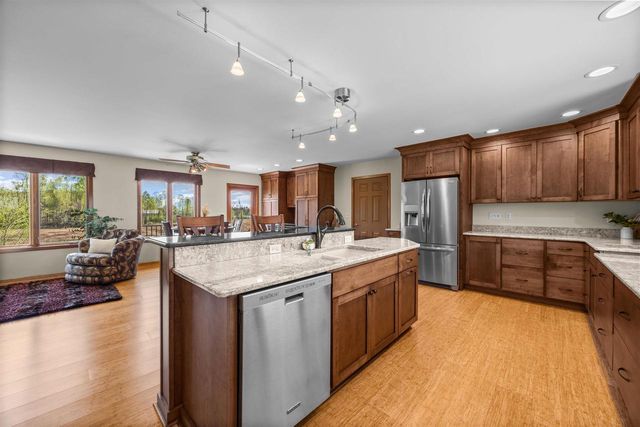 169003 SHOREWOOD DRIVE, Rosholt, WI 54473