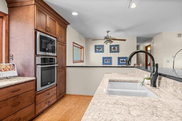 169003 SHOREWOOD DRIVE, Rosholt, WI 54473