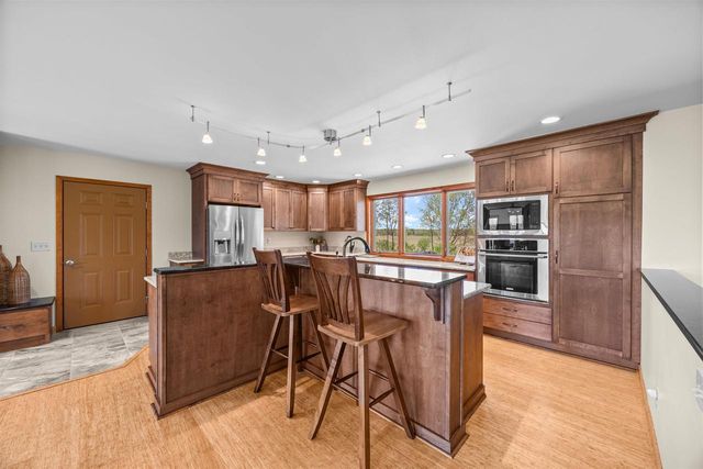 169003 SHOREWOOD DRIVE, Rosholt, WI 54473