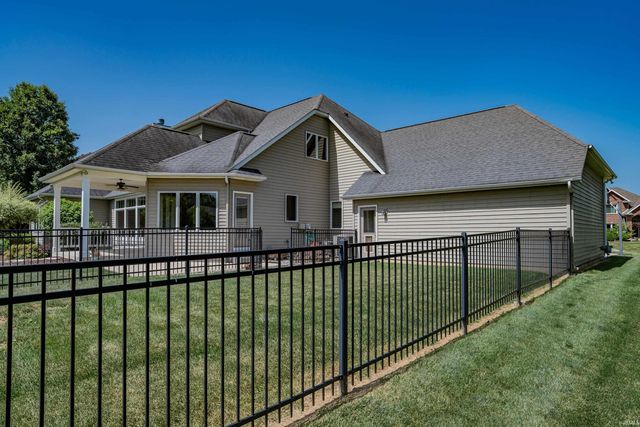 16020 Kestrel Drive, Huntertown, IN 46748