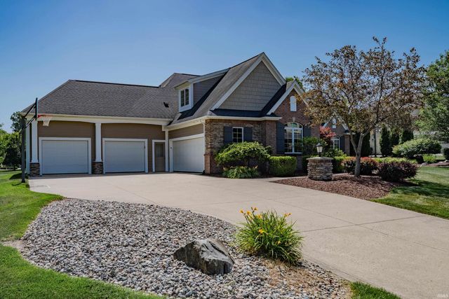 16020 Kestrel Drive, Huntertown, IN 46748