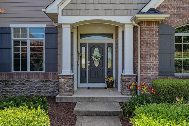 16020 Kestrel Drive, Huntertown, IN 46748