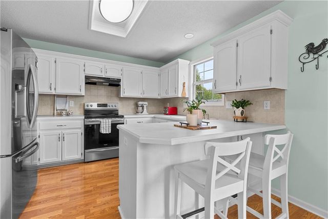 2102 Grant Circle, Greenwood, MO 64034