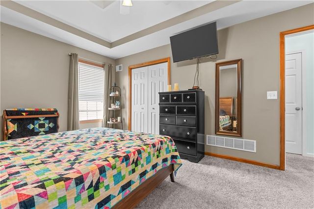 2102 Grant Circle, Greenwood, MO 64034