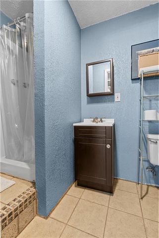 2102 Grant Circle, Greenwood, MO 64034