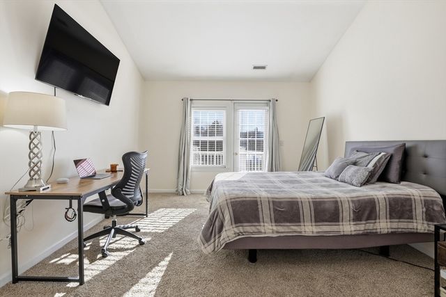 1 Riverview Blvd 8-203, Methuen, MA 01844