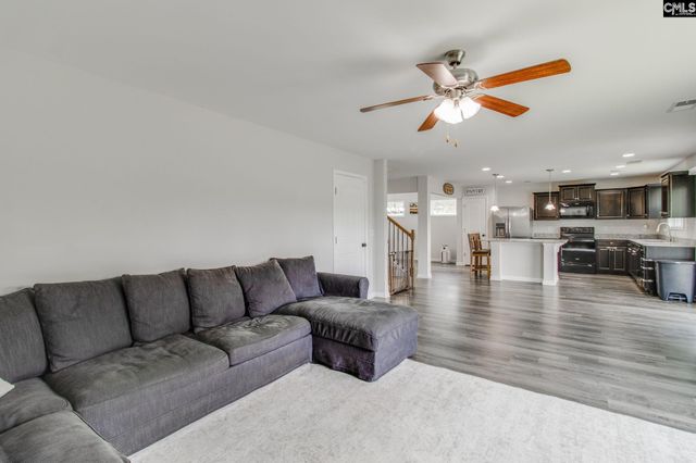 1466 Green Valley Way, Lugoff, SC 29078