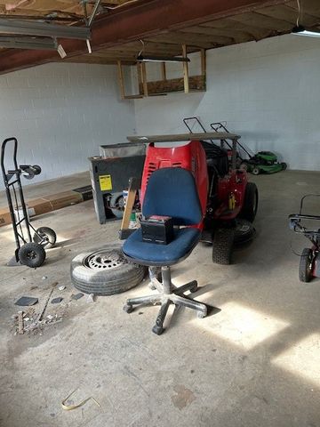 1473 Monastery Dr, Unity Twp, PA 15650