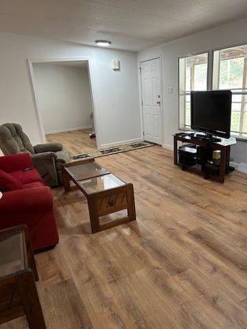 1473 Monastery Dr, Unity Twp, PA 15650