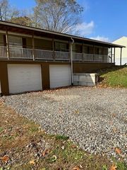 1473 Monastery Dr, Unity Twp, PA 15650