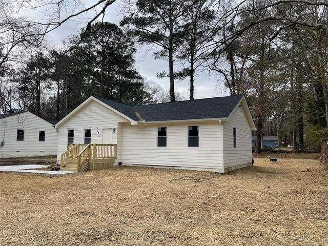 5385 BOOKER T Drive, Morrow, GA 30260