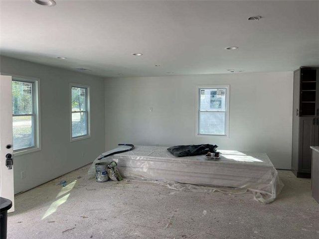 5385 BOOKER T Drive, Morrow, GA 30260