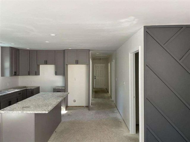 5385 BOOKER T Drive, Morrow, GA 30260