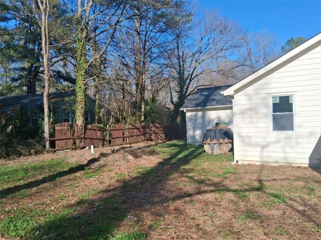 5385 BOOKER T Drive, Morrow, GA 30260