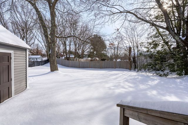 54 Roundtop Rd, Framingham, MA 01701