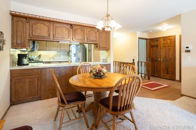 2061 Ter Van Drive Ne, City Of Grand Rapids, MI 49505