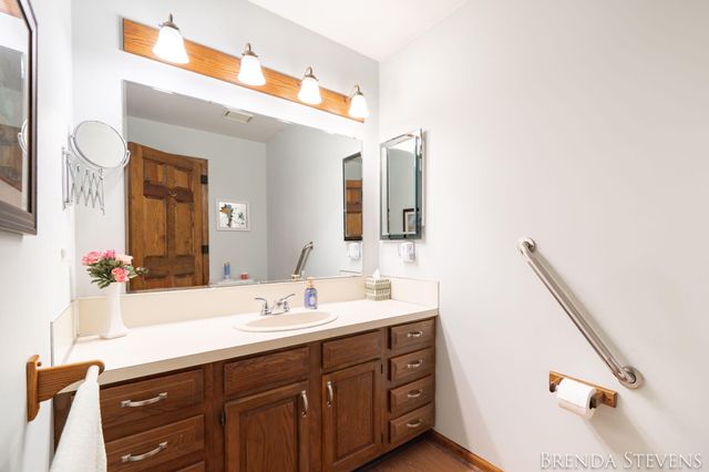 2061 Ter Van Drive Ne, City Of Grand Rapids, MI 49505