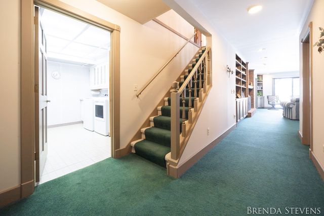 2061 Ter Van Drive Ne, City Of Grand Rapids, MI 49505